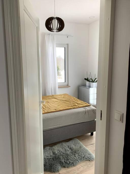 Small Cozy 3-Room House With Terrace & Large Garden Ilmandu Kültér fotó