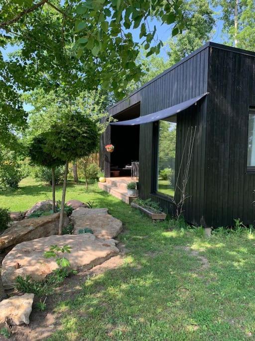 Small Cozy 3-Room House With Terrace & Large Garden Ilmandu Kültér fotó