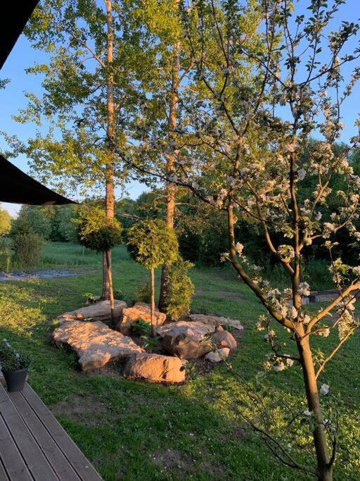 Small Cozy 3-Room House With Terrace & Large Garden Ilmandu Kültér fotó